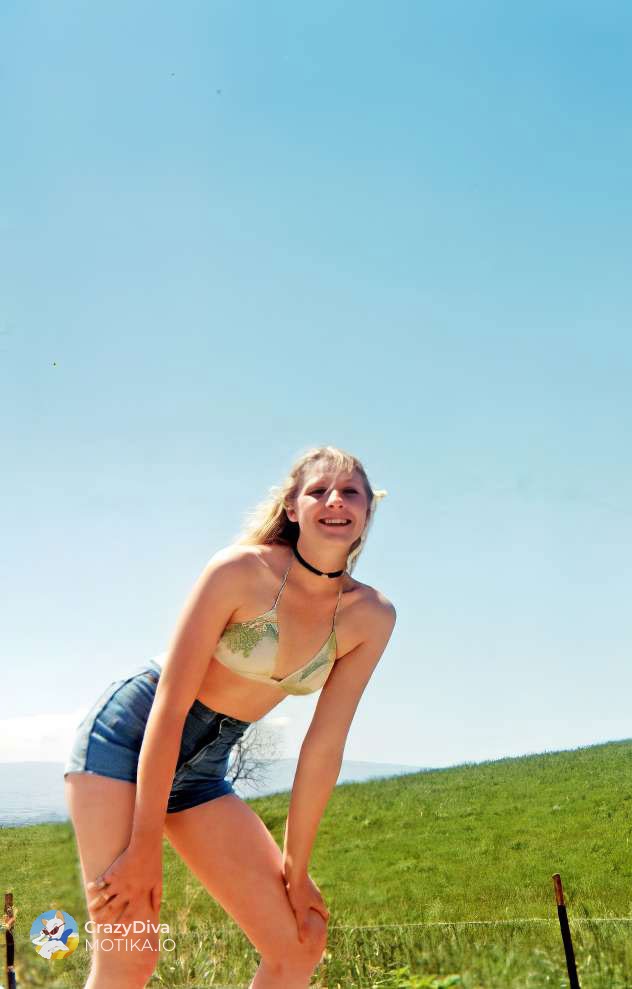 In the 1970s, young people were influenced by the countercultural movements of the 1960s but also embraced new trends. 