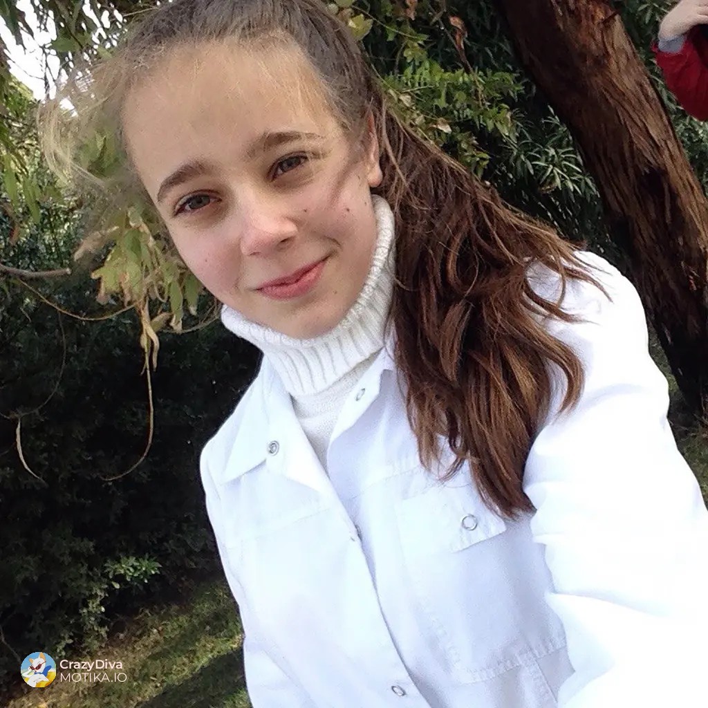 Среќната дама, Карина Вјалшакаева, неодамна стана негова вереница благодарение на ChatGPT.