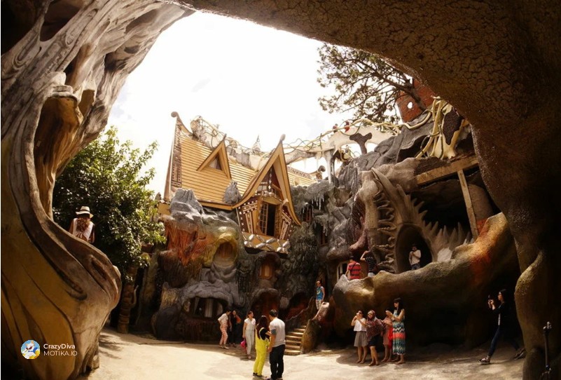 Crazy House, Виетнам