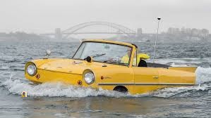 Дали вие би се осмелиле да го испробате – и на копно и на вода?