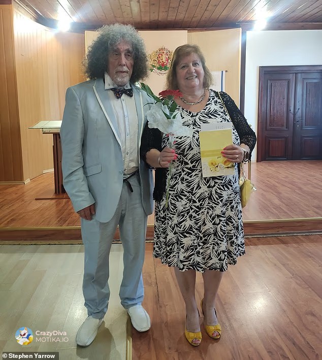 Без право на глас, но со влијание