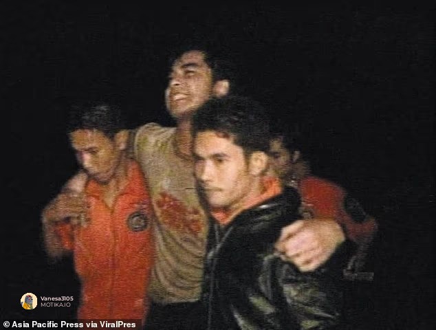 Познат пејач открива како ја измамил смртта, благодарение на неверојатна случајност: „Преживеав авионска несреќа седејќи на седиштето 11А - исто како и единствениот преживеан од несреќата на Ер Индија“