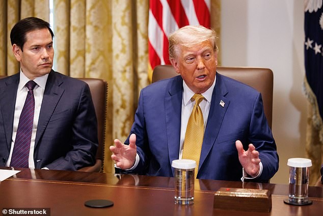 Трамп му се заканил на Путин: 'Ќе ја бомбардирам Москва ако ја нападнеш Украина' – откриени шокантни аудио-снимки
