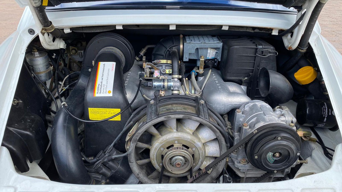 Зошто последниот „оригинален“ Porsche 911 Carrera е најдобриот спортски автомобил на сите времиња