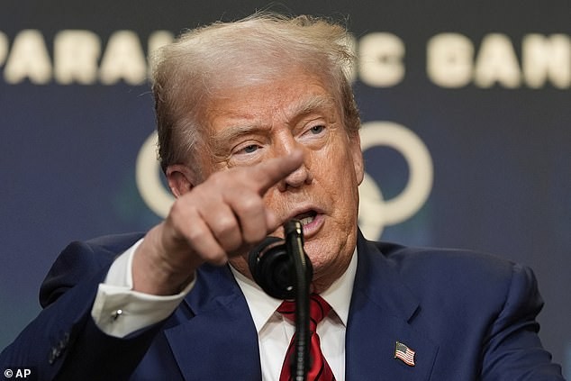 Историска средба на повидок: Трамп ќе се сретне со Путин, а потоа и со Зеленски на трилатерална средба каква што досега немало