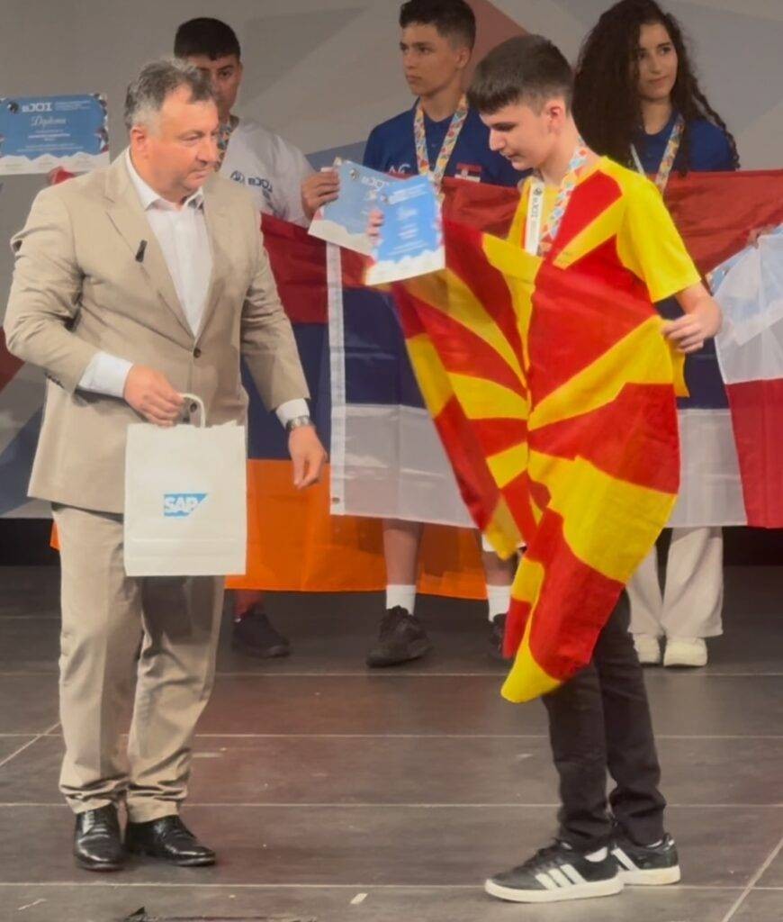 96 учесници од 22 европски земји и силна конкуренција – Македонија ја покажува силата на својот млад интелект