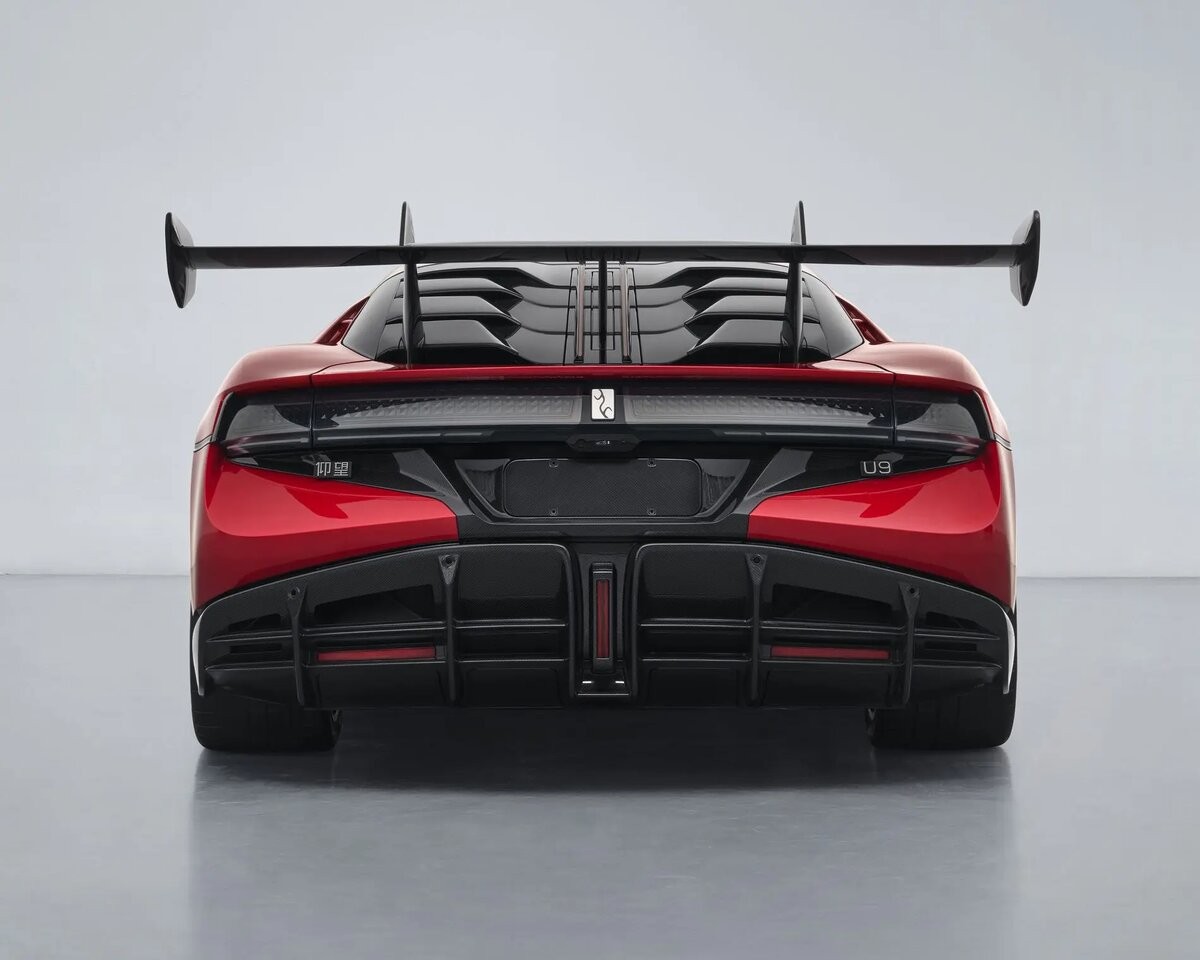 Кинескиот „убиец“ на Bugatti – приказна за BYD Yangwang U9 и неговите неверојатни 3000 коњски сили