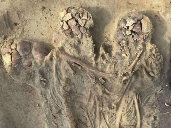 Légendes et architecture: deux frères, un dragon et le royaume des Nandauas