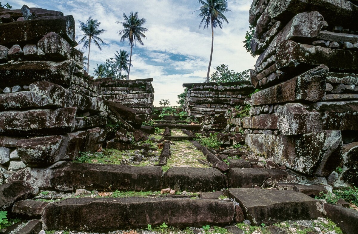 Déclin, mystère et patrimoine mondial: du XVe siècle à l’UNESCO, le mystère persiste