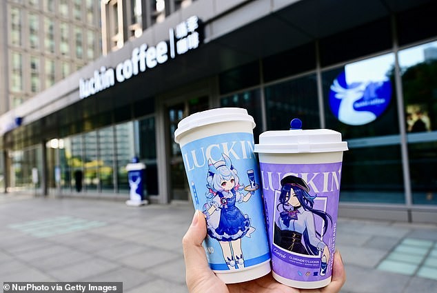 Luckin Coffee llega a Estados Unidos para desafiar a Starbucks con bebidas entre 2 y 3 dólares, sin cajeros y una avalancha de descuentos