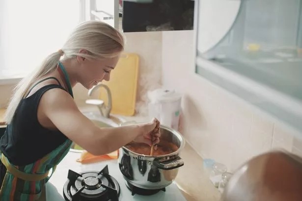 Ensine cinco tipos de refeições antes de sair de casa — a base para comer bem, economizar e ganhar confiança