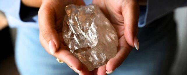 O segundo maior diamante do mundo ainda não tem preço: pode ir para museu ou para a coleção de um xeque