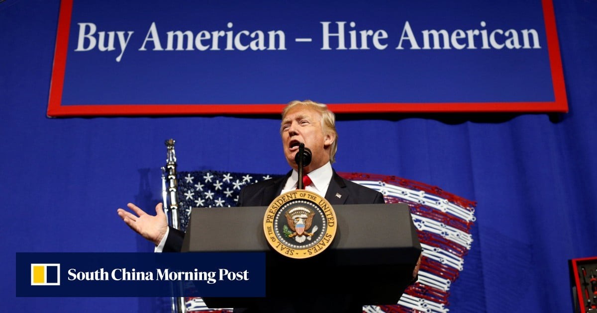 A single message sparks a cross-continental question