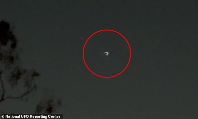 OVNI en forme de V survolant Los Angeles : 25 minutes d'observation, neuf feux blancs et une théorie qui dérange