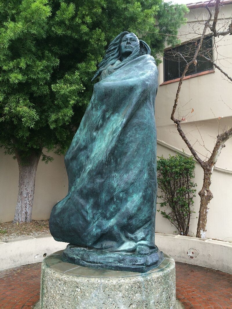 Forgotten by All: The Last Nicoleno Woman Survived 18 Years Alone on a Harsh California Island—Only to Face a Grim Fate Upon Rescue