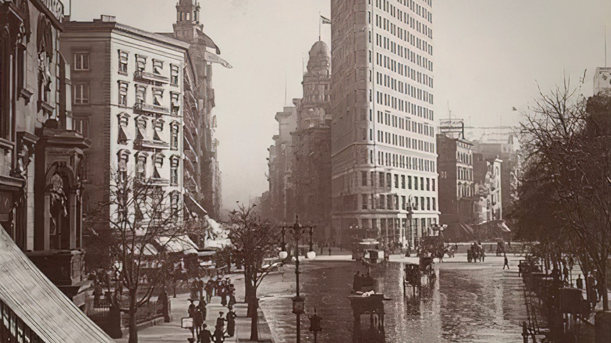 La aparición en Times Square: la historia que desafía la lógica