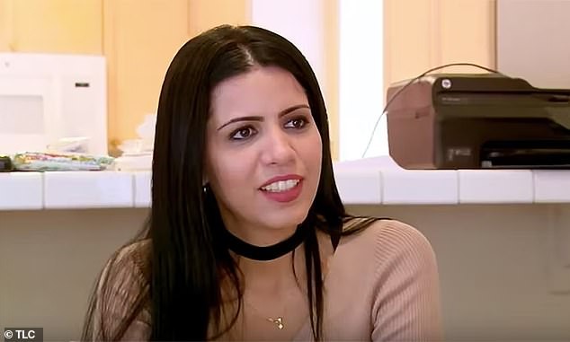 Gastei US$ 100 mil em cirurgia plástica — e agora faço um makeunder extremo para parecer natural de novo