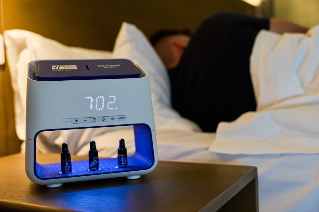 O que é o Breakfast Alarm Clock e como funciona