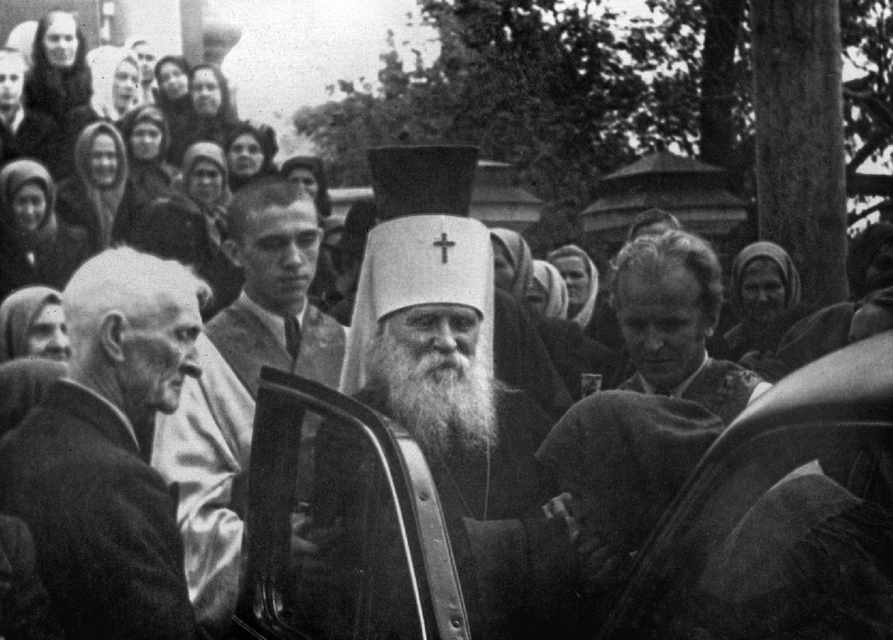 Првите искушенија: прогон, неправди и борба за вистинската вера