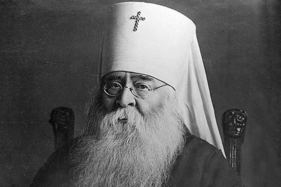 Смртта, моштите и култот кон Свети Василиј