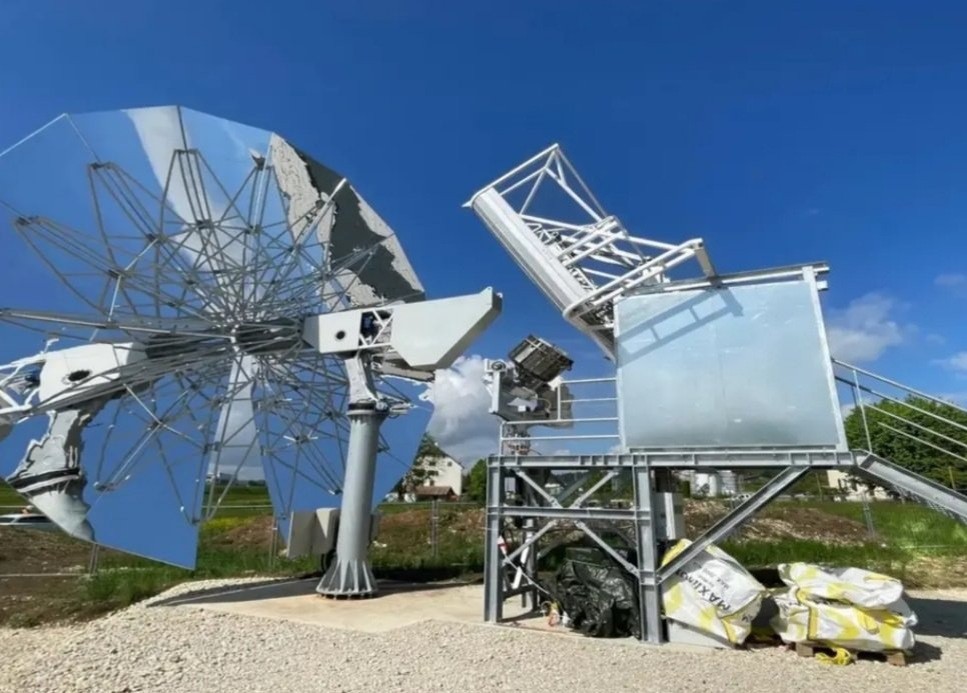 Температура повисока од 1450 °C – доволна за нерѓосувачки челик и супераморфни легури