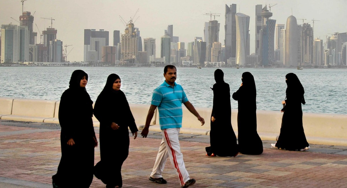 Small in Size, Vast in Wealth: The Geography and Resources Behind Qatar's Riches