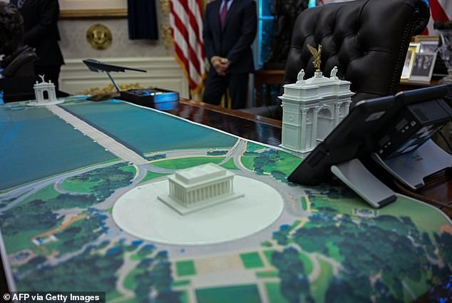3-D Models, Oval Office Moments, and a Presidential Ear for Image