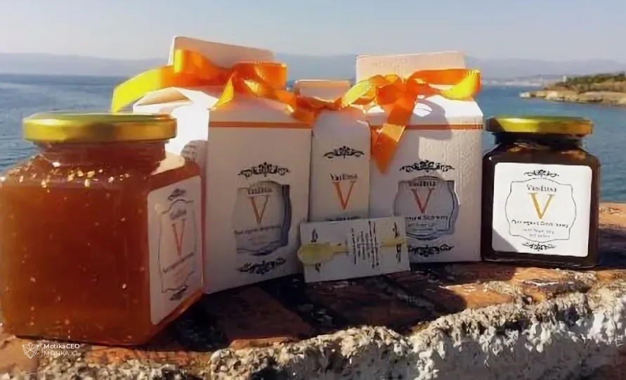7. Грчки „златен“ мед од мајчина душица од островот Икарија - 250 долари за килограм