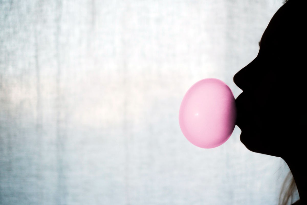 Првите симптоми се скриени – шизофренијата не почнува со гласови туку со невидлива анксиозност и параноја