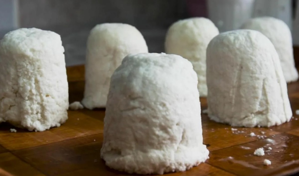 Српско „Пуле“ - сирење направено од магарешко млеко