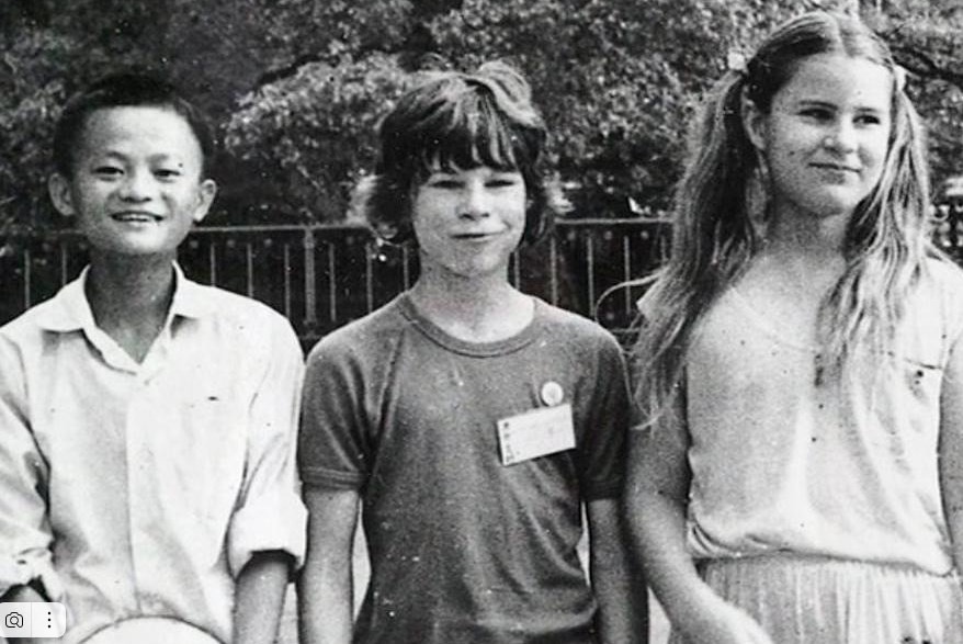 Како Џек Ма го промени светот: Од сиромаштијата до најголемата технолошка империја што ја создаде човек што не знае ни да пушти компјутер