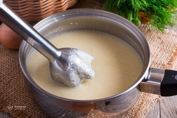 Крем супа за совршен семеен ручек – изблендирајте, зачинете и сервирајте со свежа зелка или крцкави крутони