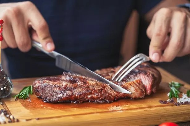 O segredo mais simples para um bife suculento: apenas três itens de despensa