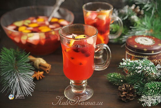 Сладок освежителен момент: Како да направите безалкохолен пунч за целото семејство