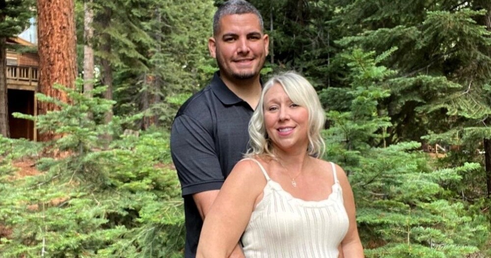 Espoir et fierté malgré le regard de la société