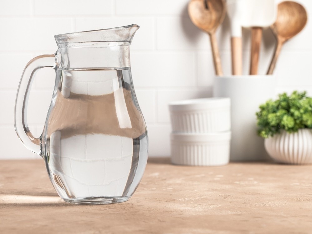 Водата што ја пиете може да ви го уништи здравјето – 7 начини како да ја исчистите, но само еден нуди целосна сигурност