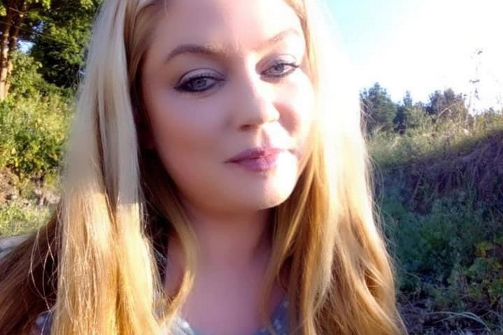 Живот полн страв: Кендис ги слуша шепотењата и чувствува сенките на куклата Норман