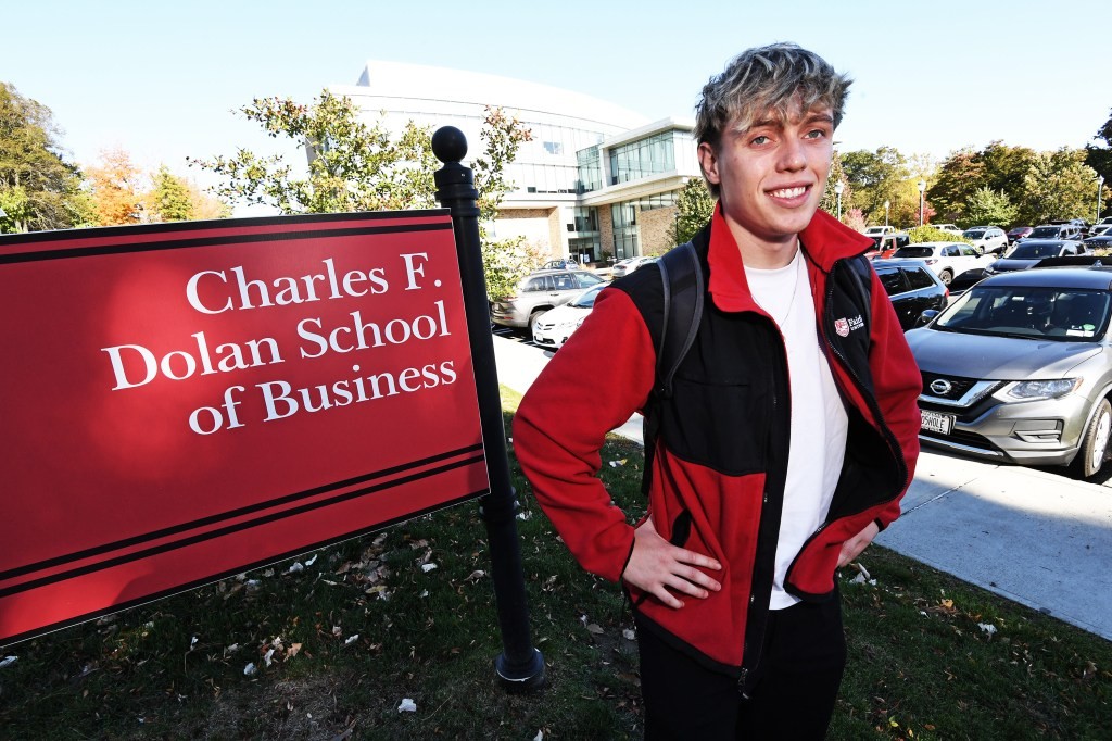 Autisme, silence brisé: d’un enfant qui ne parlait pas jusqu’à 6 ans à l’objectif du NYC Marathon et d’un MBA