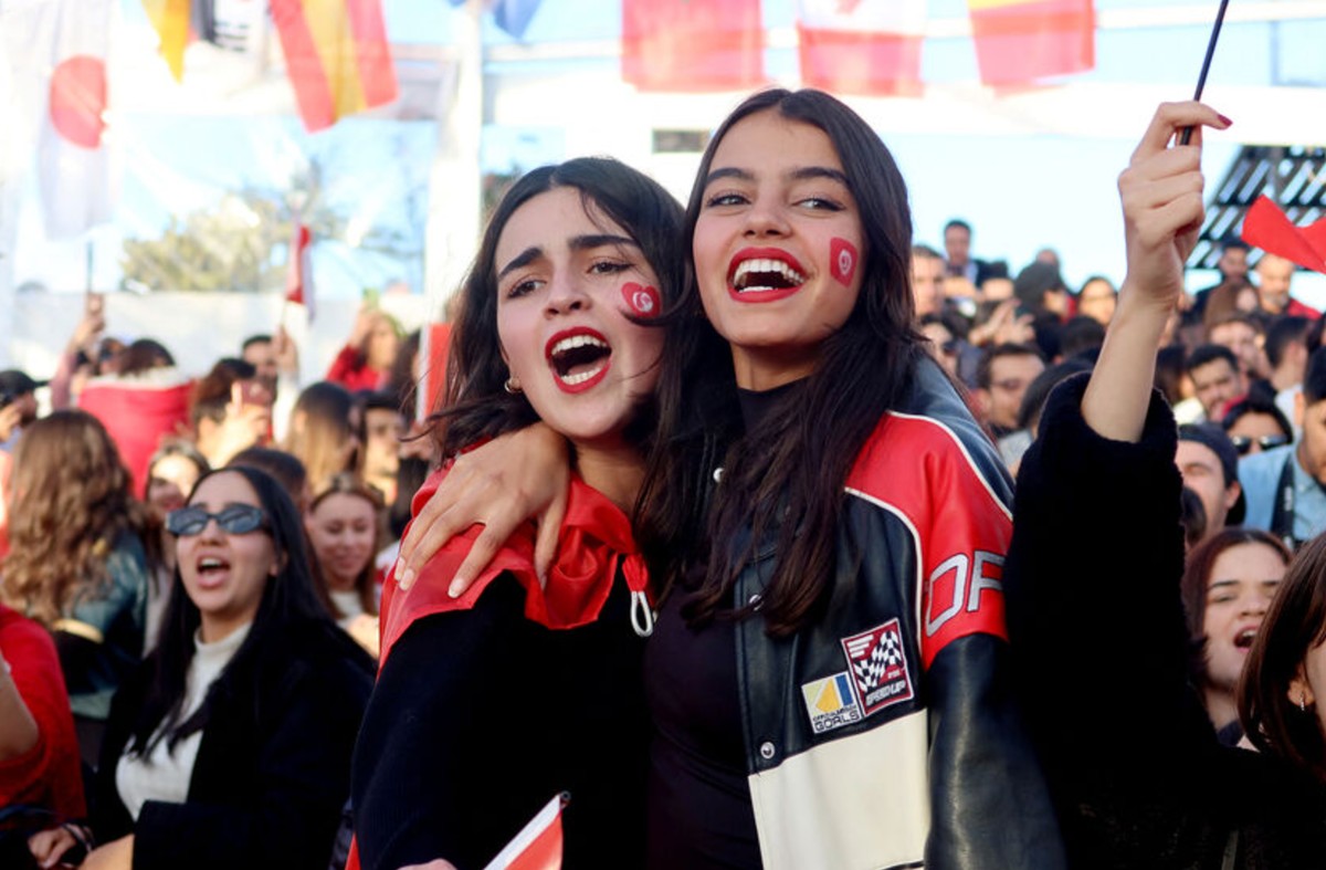 Art Football and Luxury The Dynastic Treasure