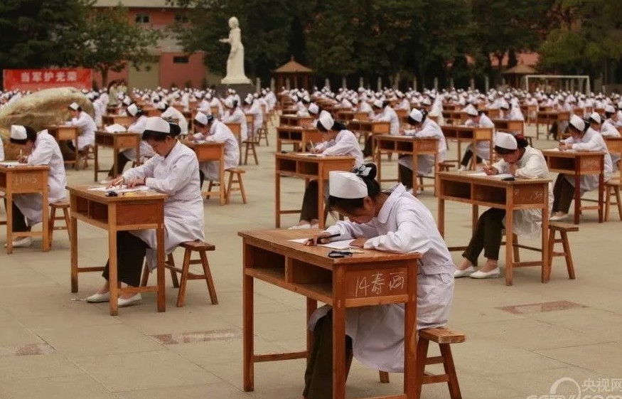 Срамот на Ли Син: Кога фамилијарната амбиција носи пад и трагедија