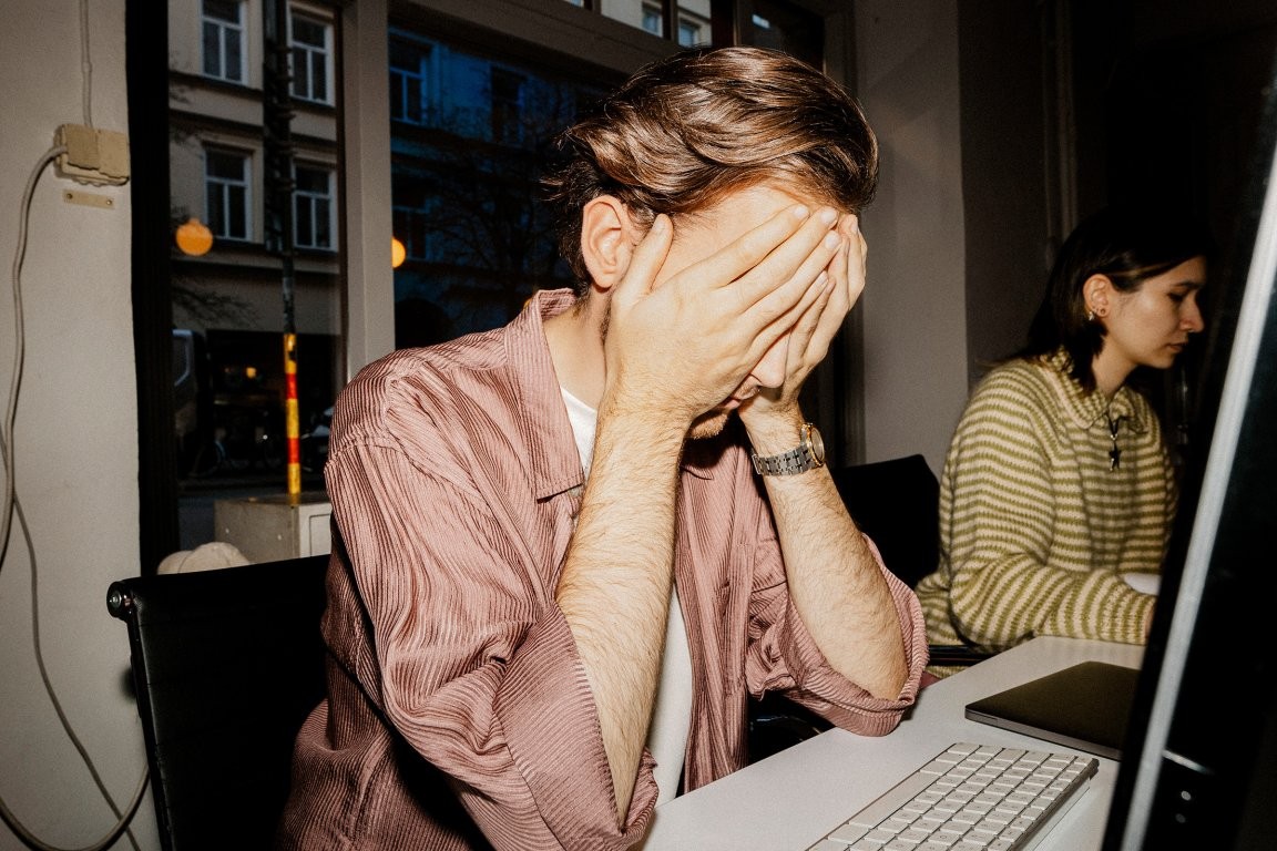 Les travailleurs de la tech plongent dans une crise record avec 33 281 licenciements en octobre