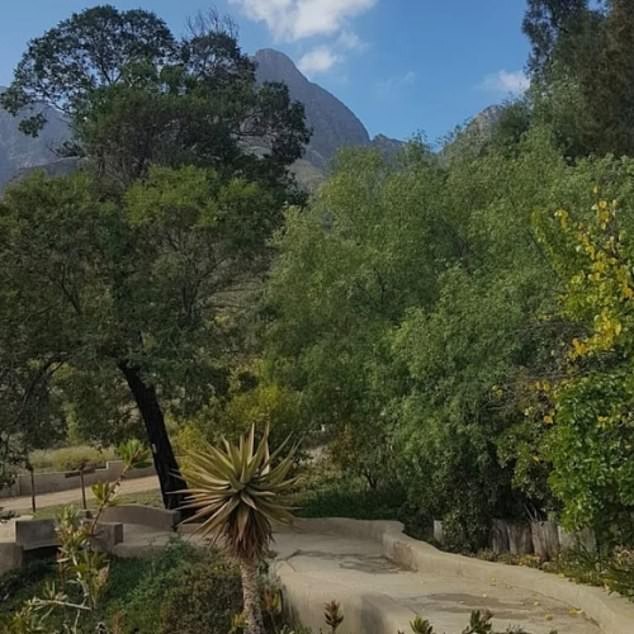 Полната изолација: без телефон, без движење, без зборови – само тишина и сопствени мисли