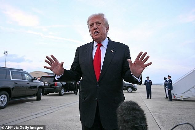 Trump amenaza con demandar a la BBC por 1.000 millones de dólares y exige una retractación total