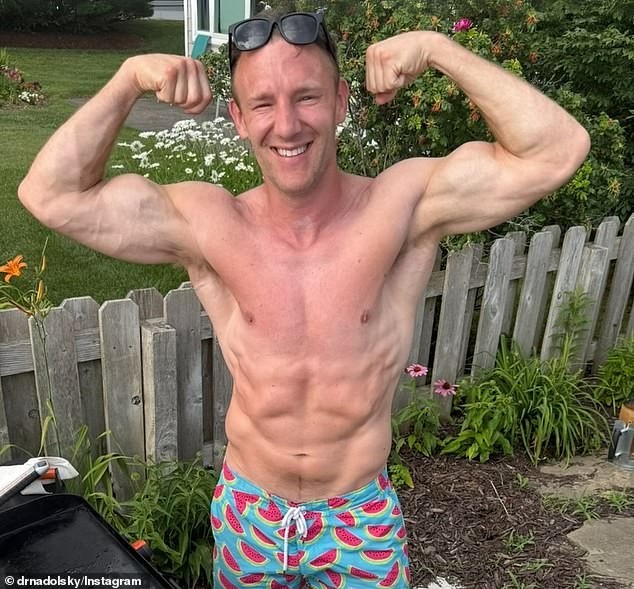 No foods are off limits for fat loss says top obesity doctor