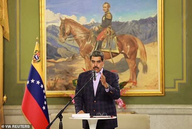 Американската нуклеарна сила USS Gerald R Ford пристигна во Карибите, спремна за најголема операција од Студената војна