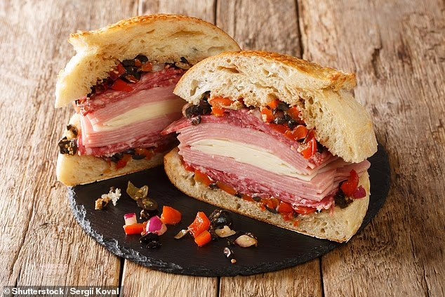 Мафалета – сицилијанскиот сендвич што ги освои Нью Орлеанс и Америка