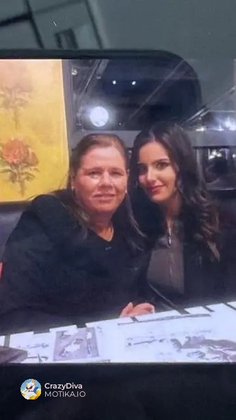 Надин никогаш не беше избрана, сама си ја додели титулата Мис Палестина