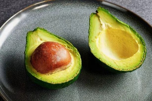 So wird Avocado zum Aufstrich statt zum Zerdrücken