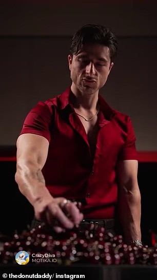 Од работник со мали бизниси до австралиска икона: Успехот со сензуалната естетика дојде по години труд и вложувања