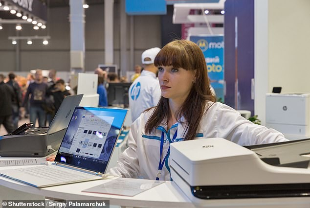 Un altro gigante tecnologico annuncia 6.000 licenziamenti mentre i robot prendono il posto dei lavoratori